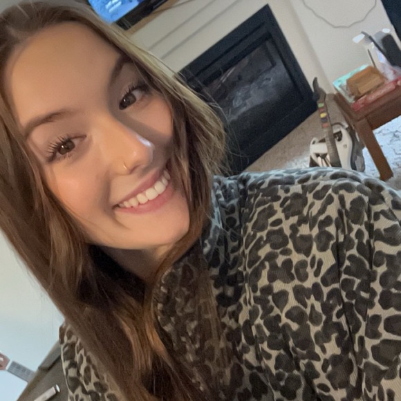 Meet your Posher, Stevee - Picture 1 of 1